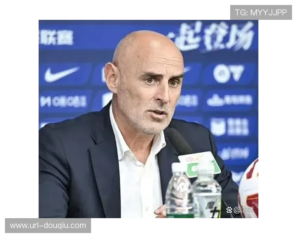 海港主帅穆斯卡特因轮换导致输球 强调周末联赛至关重要 海港主帅穆斯卡特因轮换导致输球 强调周末联赛至关重要