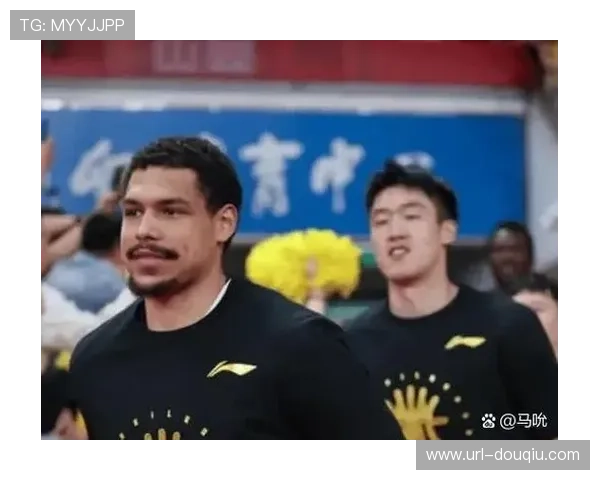 广厦主帅王博：若年轻球员更专注，球队有能力冲击冠军