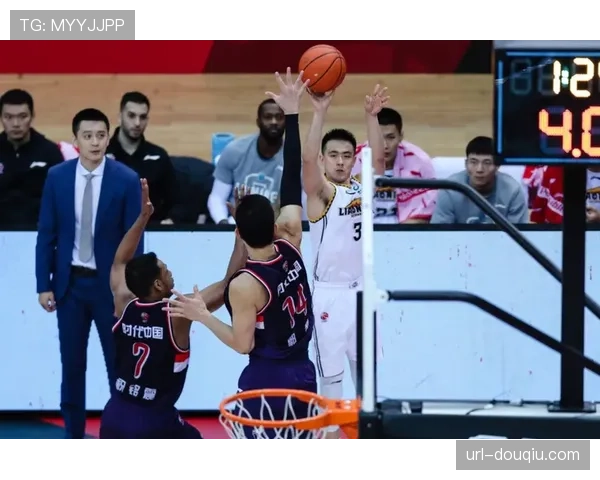 媒体圆桌预测：传统内线优势球队在三月面临节奏考验